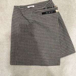 Joe fresh houndstooth skirt with leather belt size 6 NWT